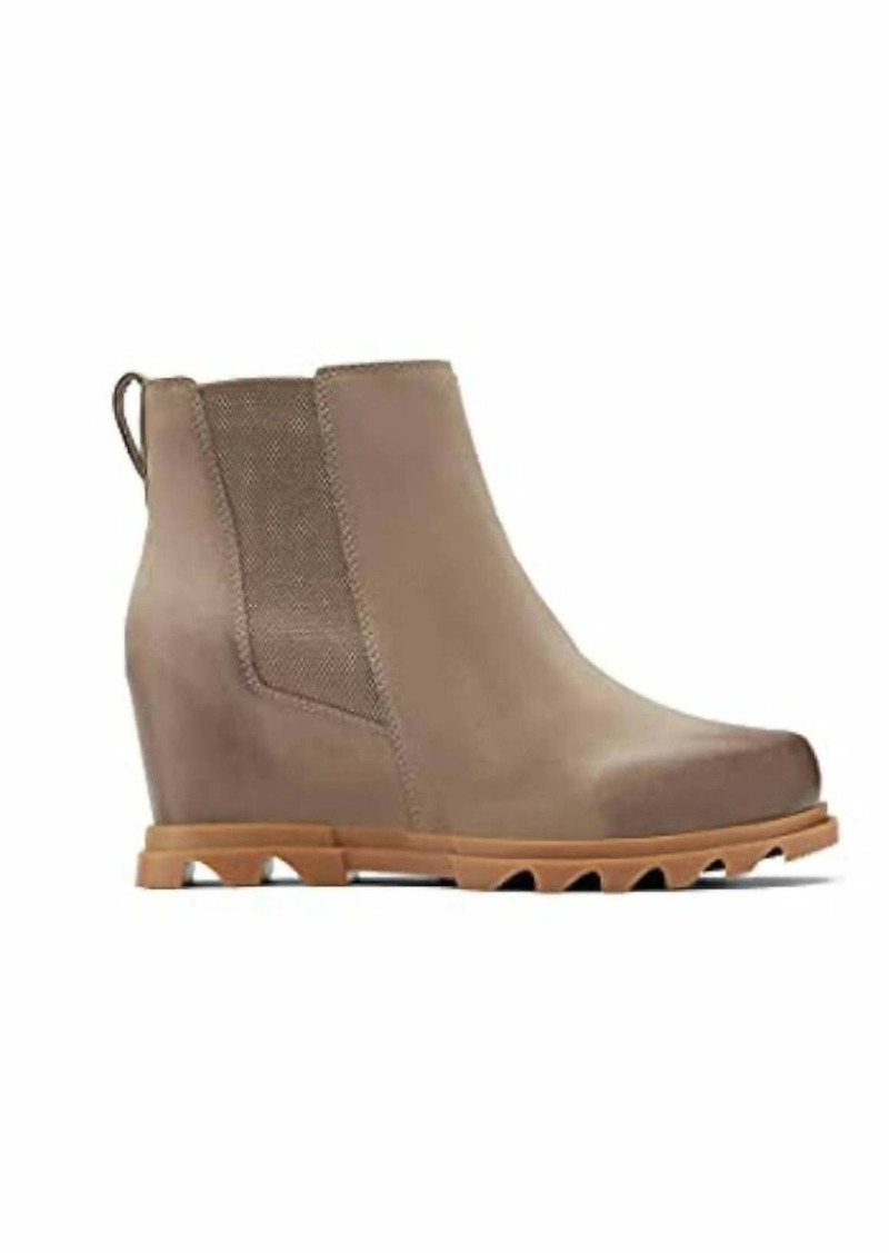 Sorel Joan Of Arctic Wedge Iii Chelsea Boots In Omega Taupe, Wet Sand