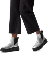 Sorel Women's Caribou Pull-On Wp Chelsea Boots - Pure Silver