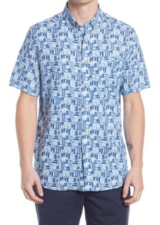 Southern Tide Happy Hour Short Sleeve Button-Down Shirt in Seven Seas Blue at Nordstrom