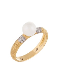 Splendid 14k Yellow Gold Pearl Diamond Ring