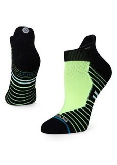 Stance Women's Pull Through Tab Ankle Socks in Black at Nordstrom