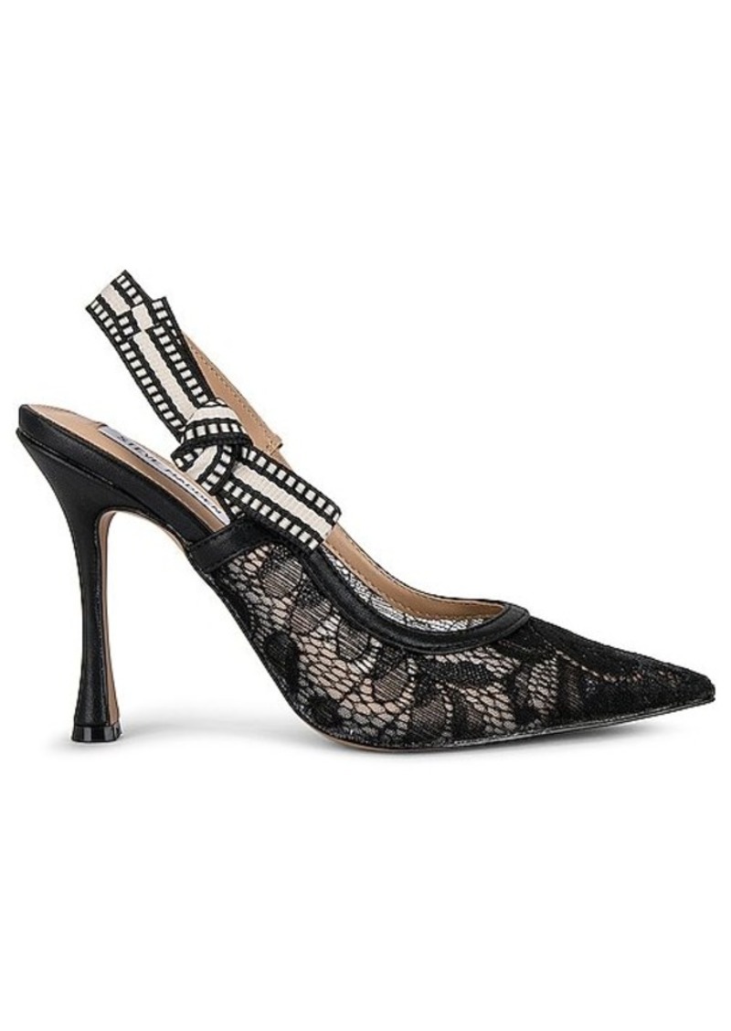 Steve Madden Bri Pump