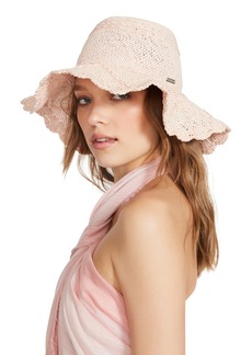 Steve Madden Women's Open-Weave Scalloped Hat - Blush