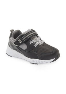 Stride Rite Made2Play Journey 2 Sneaker