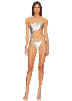 superdown Aurelia One Piece