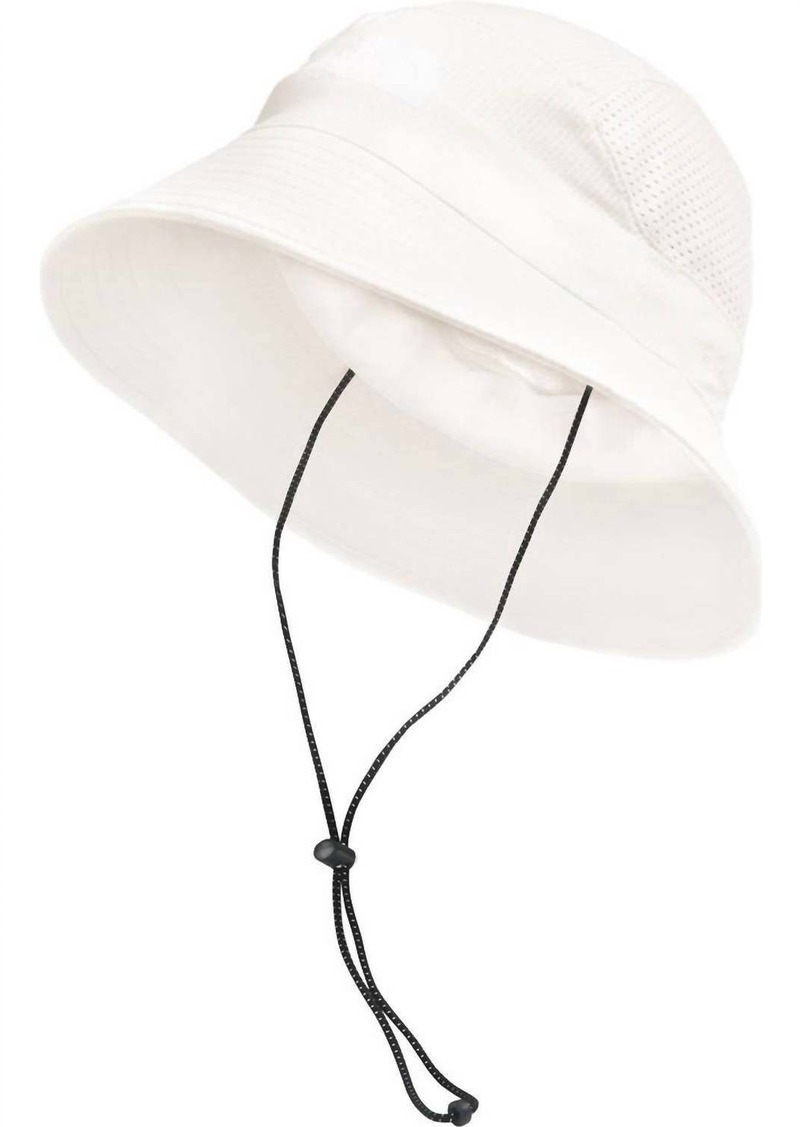 The North Face Summer Lightrange Run Bucket Hat In White Dune