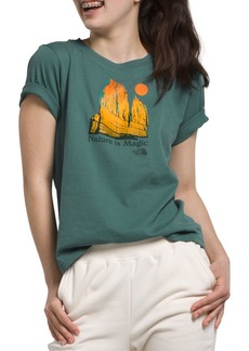 The North Face Girls' Graphic T-Shirt, XS, Green