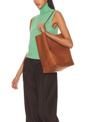 The Row Large North South Park Tote Bagin Dark Cuir PLD