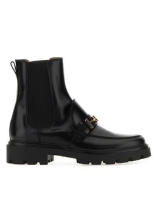 TOD'S BOOTS