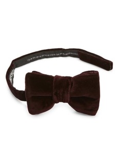 TOM FORD Pre-Tied Compact Velveteen Bow Tie