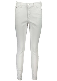 Tommy Hilfiger Chic Sylvia Jeans for Sophisticated Women's Style