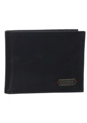 Tommy Hilfiger Men's Elgin Passcase Wallet with Removable Card Holder