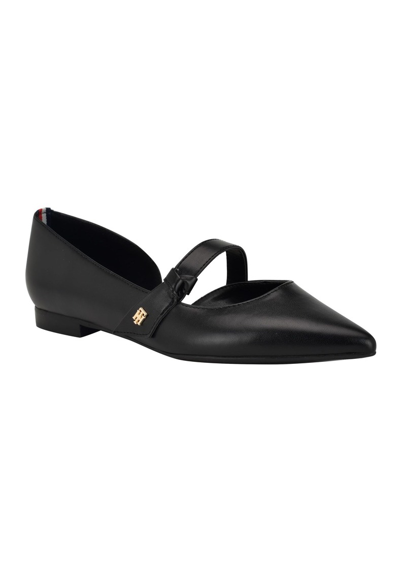 Tommy Hilfiger Women's Venny Flat