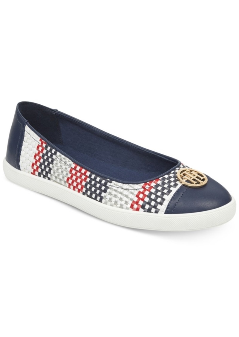 Valiente académico clima Tommy Hilfiger Tommy Hilfiger Women's Vinn Flats, Created for ...