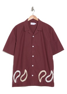 Topman Paisley Contrast Panel Revere Collar Button-Up Shirt in Burgundy at Nordstrom Rack