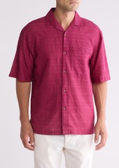 Topman Texture Revere Short Sleeve Shirt in Burgundy at Nordstrom Rack