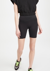 Tory Sport Weightless Bike Shorts