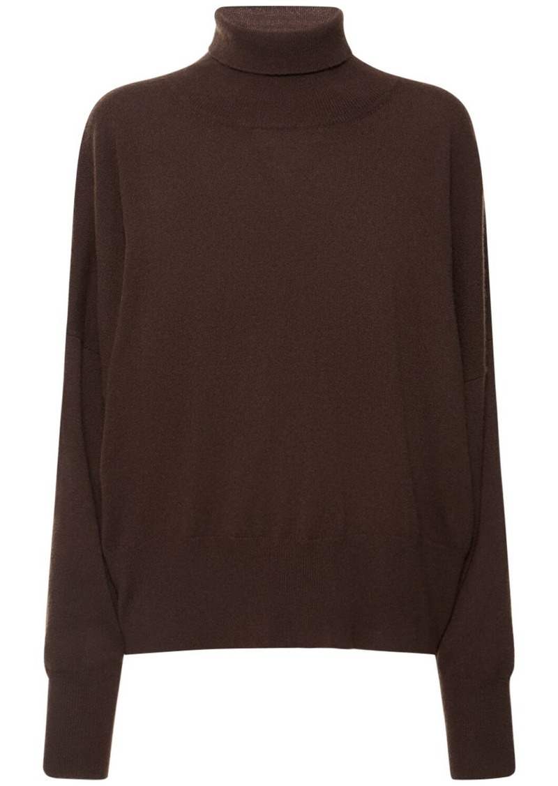 Totême Cashmere Turtleneck Sweater