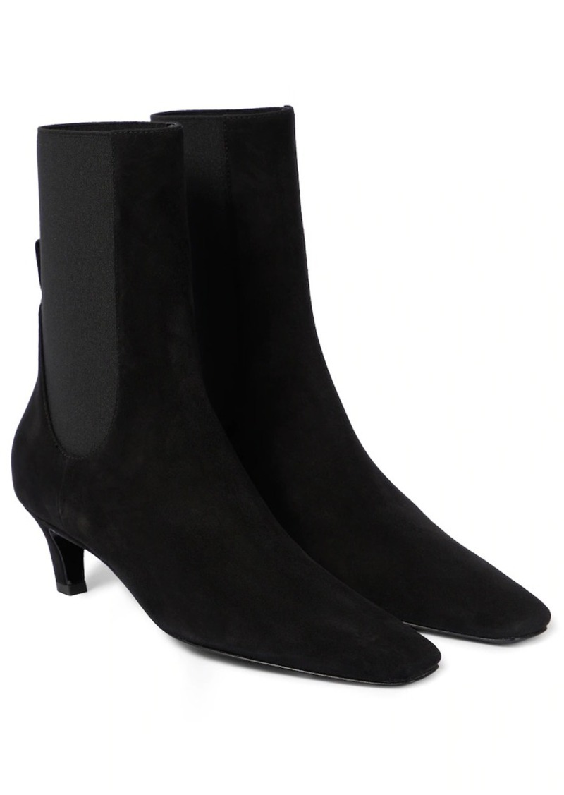 Totême Toteme Suede ankle boots