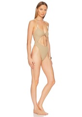 Tularosa Laya One Piece