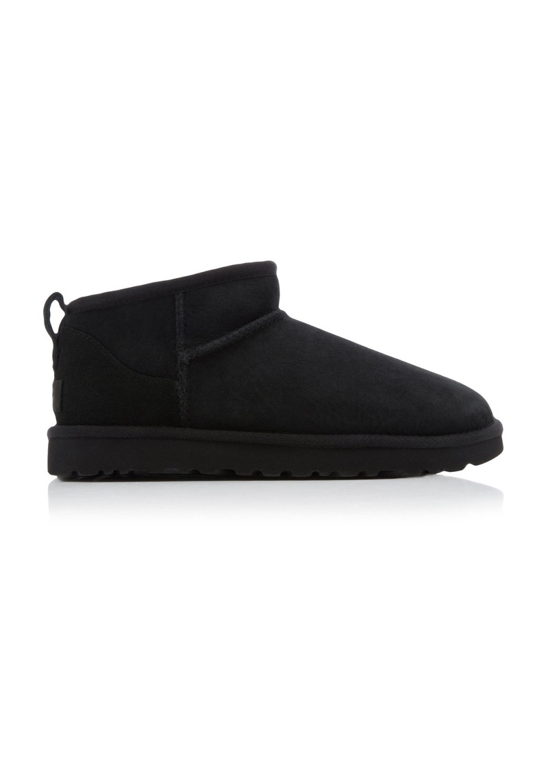 UGG - Classic Ultra Mini Sheepskin Ankle Boots - Black - US 11 - Moda Operandi