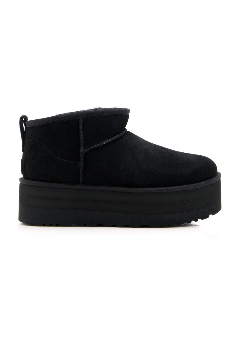 UGG - Classic Ultra Mini Sheepskin Platform Boots - Black - US 11 - Moda Operandi