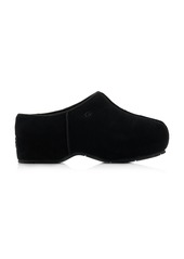 UGG - Cottage Shearling Clogs - Black - US 5 - Moda Operandi