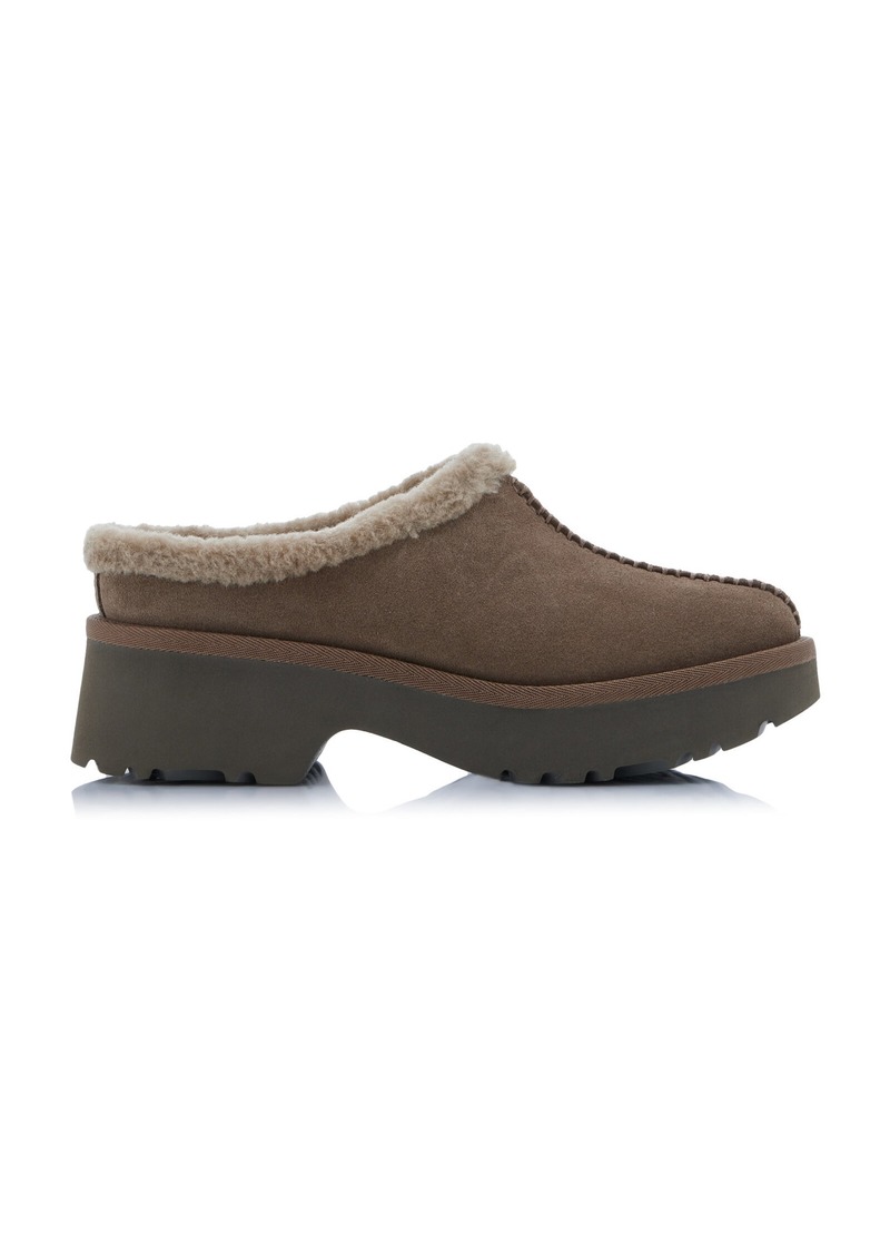 UGG - Cozy New Heights Suede and Shearling Clogs - Olive - US 5 - Moda Operandi