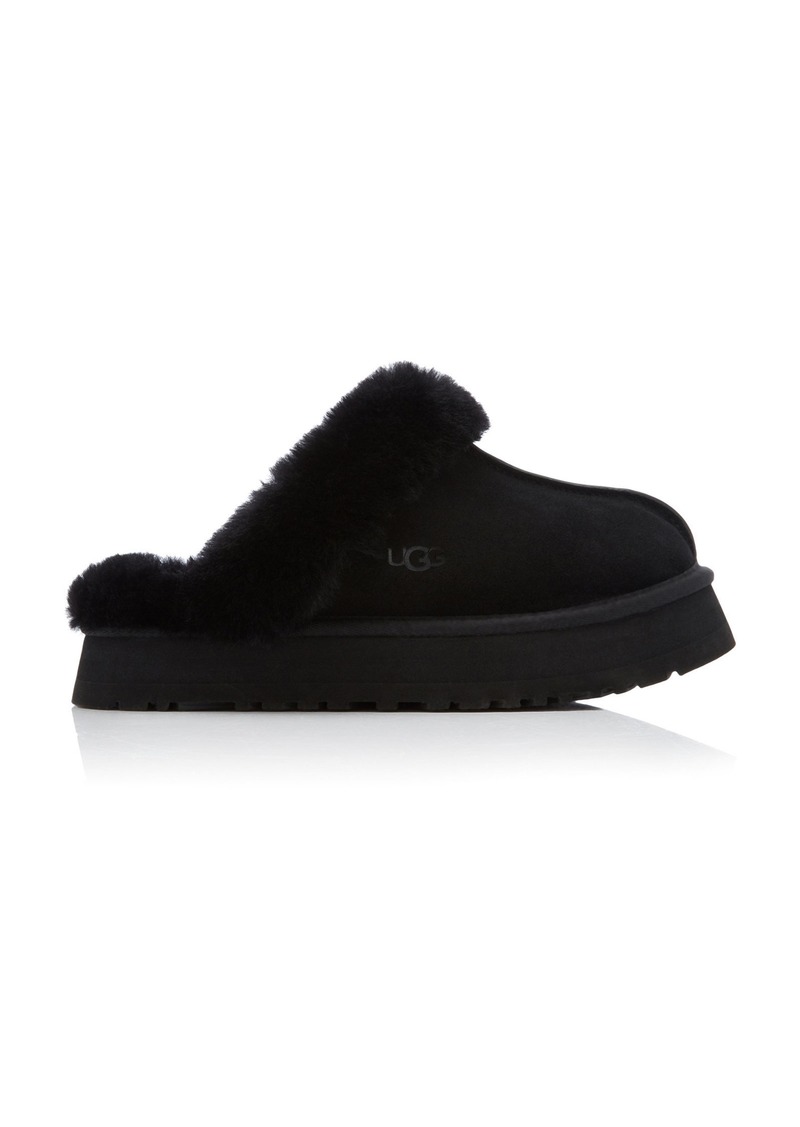 UGG - Disquette Sheepskin Platform Slippers - Black - US 7 - Moda Operandi