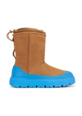 UGG Classic Short Weather Hybrid