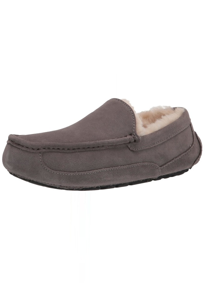 UGG Men's Ascot Slipper