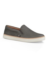 ugg soleda slip on