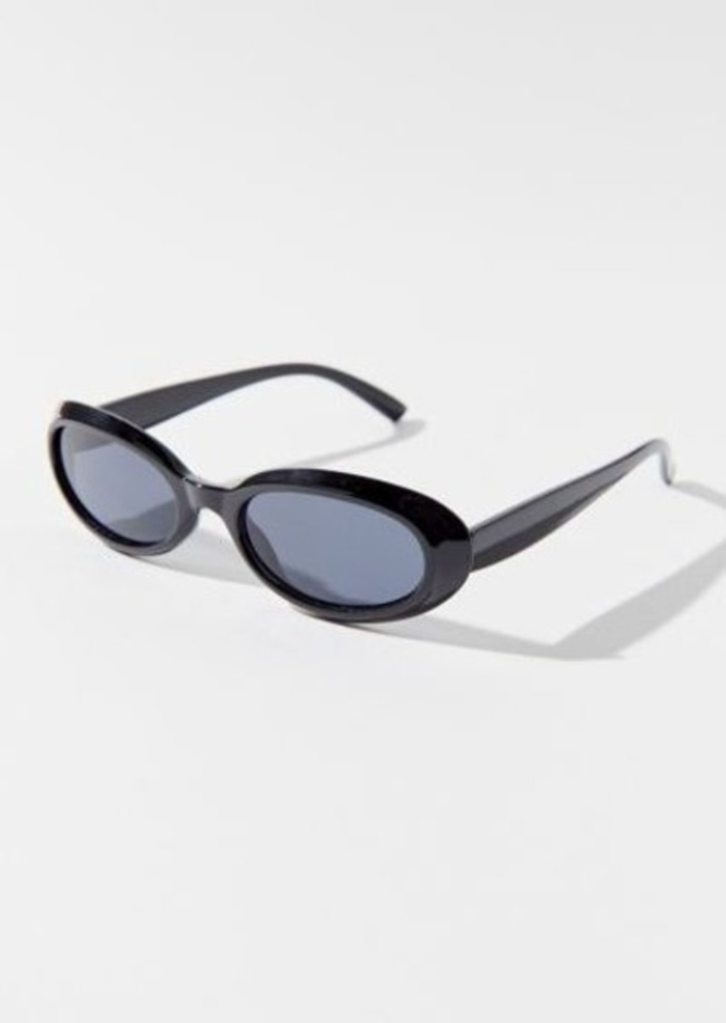 Urban Outfitters Exclusives Mazzy '90s Plastic Oval Sunglasses in Black, Women's at Urban Outfitters