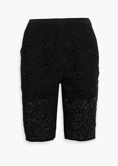 Valentino Garavani - Cotton-blend guipure lace shorts - Black - IT 40