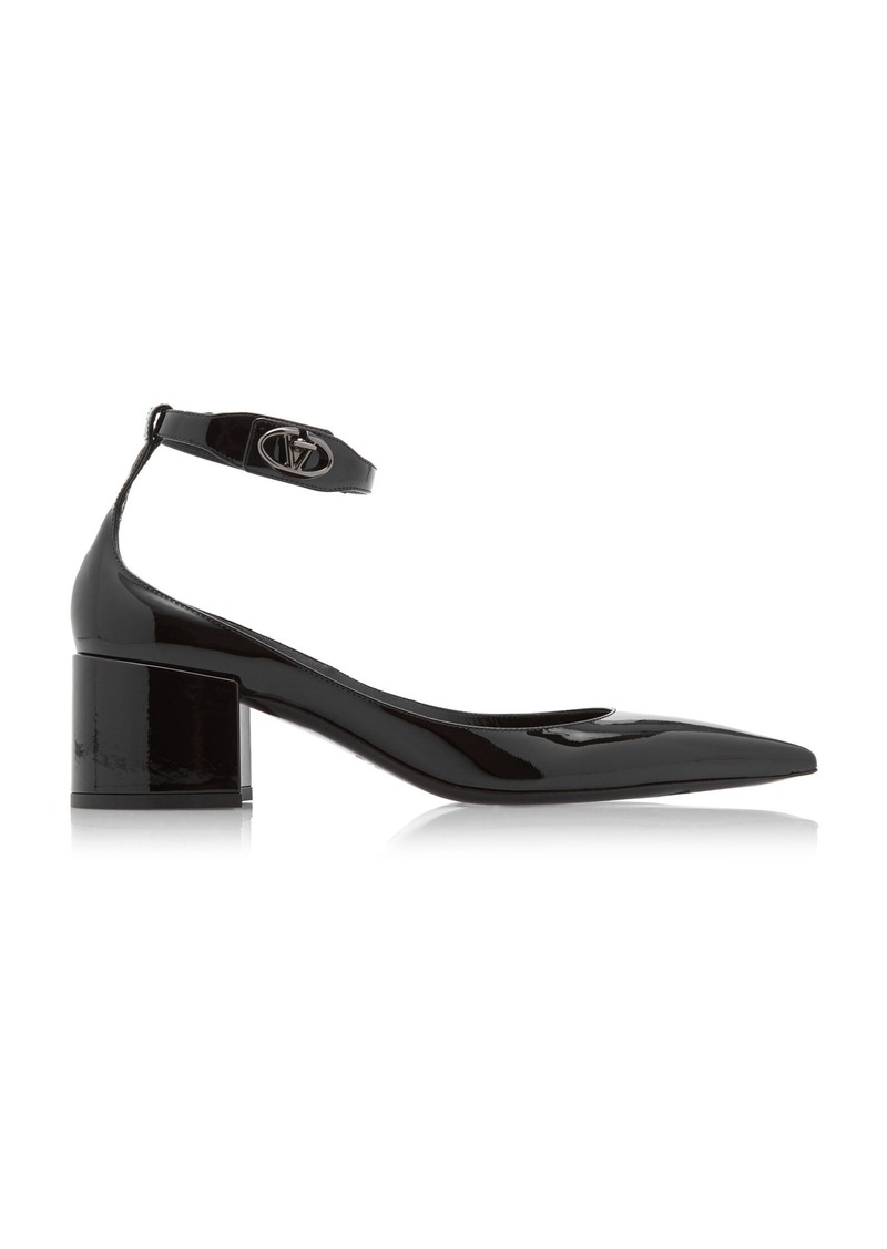 Valentino Garavani - Vlogo Lockette Leather Ankle Strap Pumps - Black - IT 41 - Moda Operandi