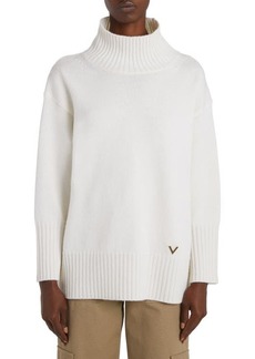 Valentino Garavani Logo Detail Virgin Wool Turtleneck Sweater