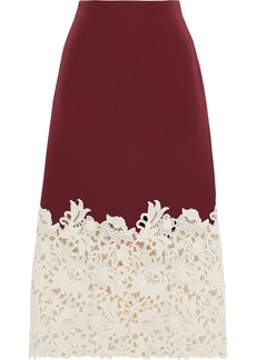 Valentino Garavani - Guipure lace-paneled wool and silk-blend twill skirt - Red - IT 38