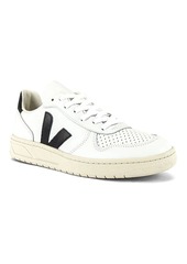 Veja V-10 Sneaker