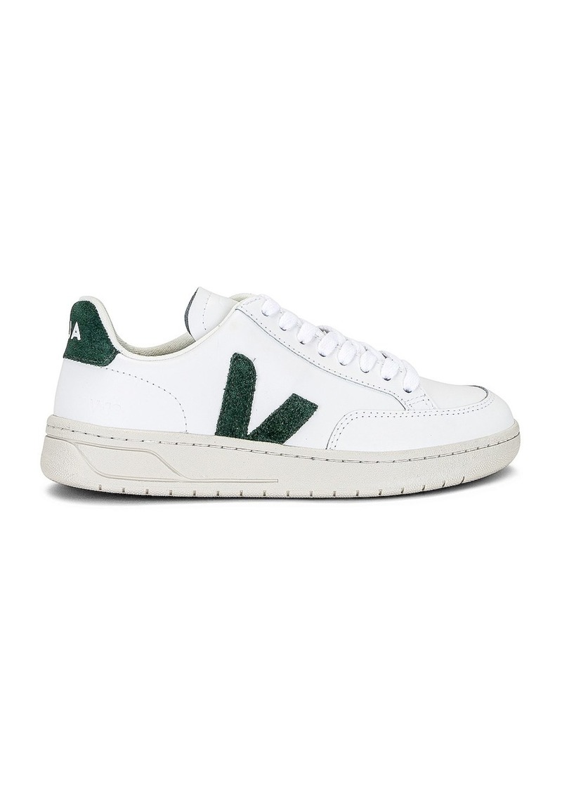 Veja V-12 Sneaker