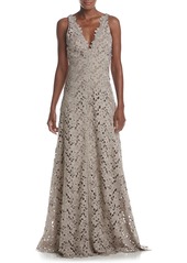 Vera Wang Women's Sleeveless Double V Neck Lace Gown