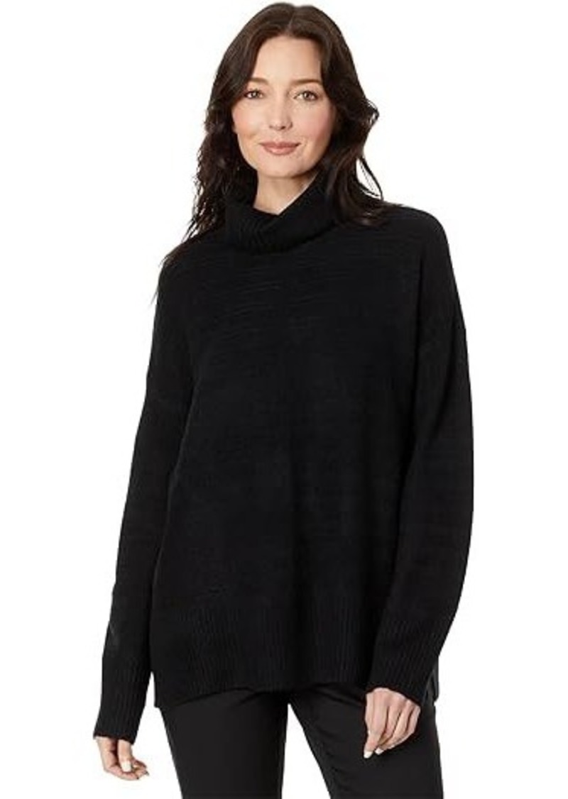 Vince Camuto Long Sleeve Extend Shoulder Centerfront Seam Mock