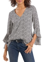 VINCE CAMUTO Printed Flutter Sleeve Top