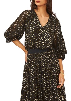 VINCE CAMUTO Printed Smocked Cuff Top