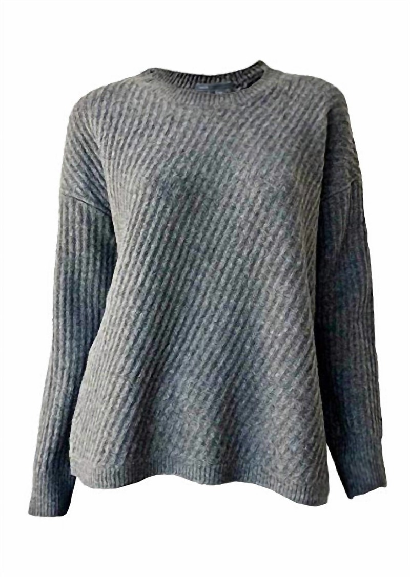 Vince Women Side Slit Crew Neck Wool Knit Sweater In Gray