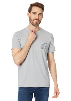 vineyard vines Men's Lighthouse Fishing Scene Short-Sleeve Dunes Tee