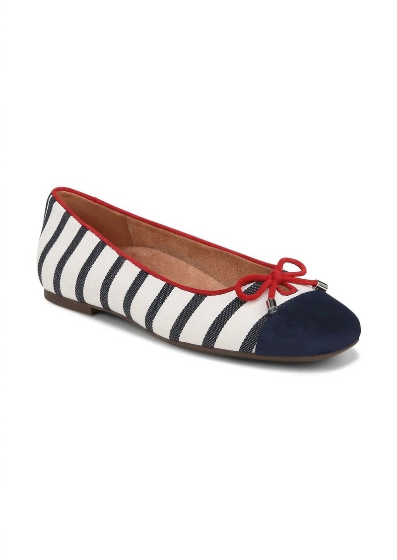 Vionic Klara Stripe Sandal In Navy / White Stripe