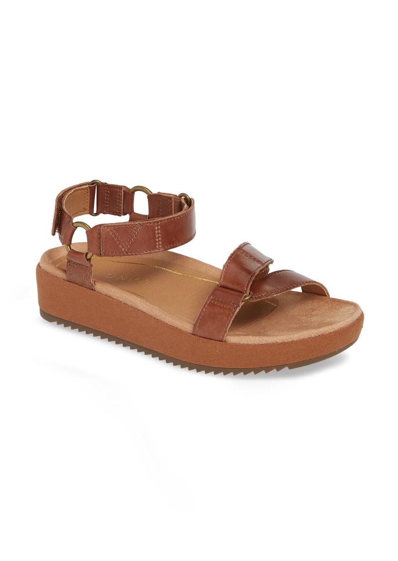 vionic kayan sandals