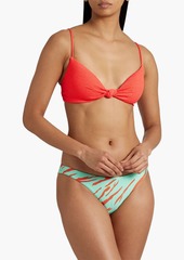 Vix Paula Hermanny - Erin knotted stretch-seersucker bikini top - Orange - XL