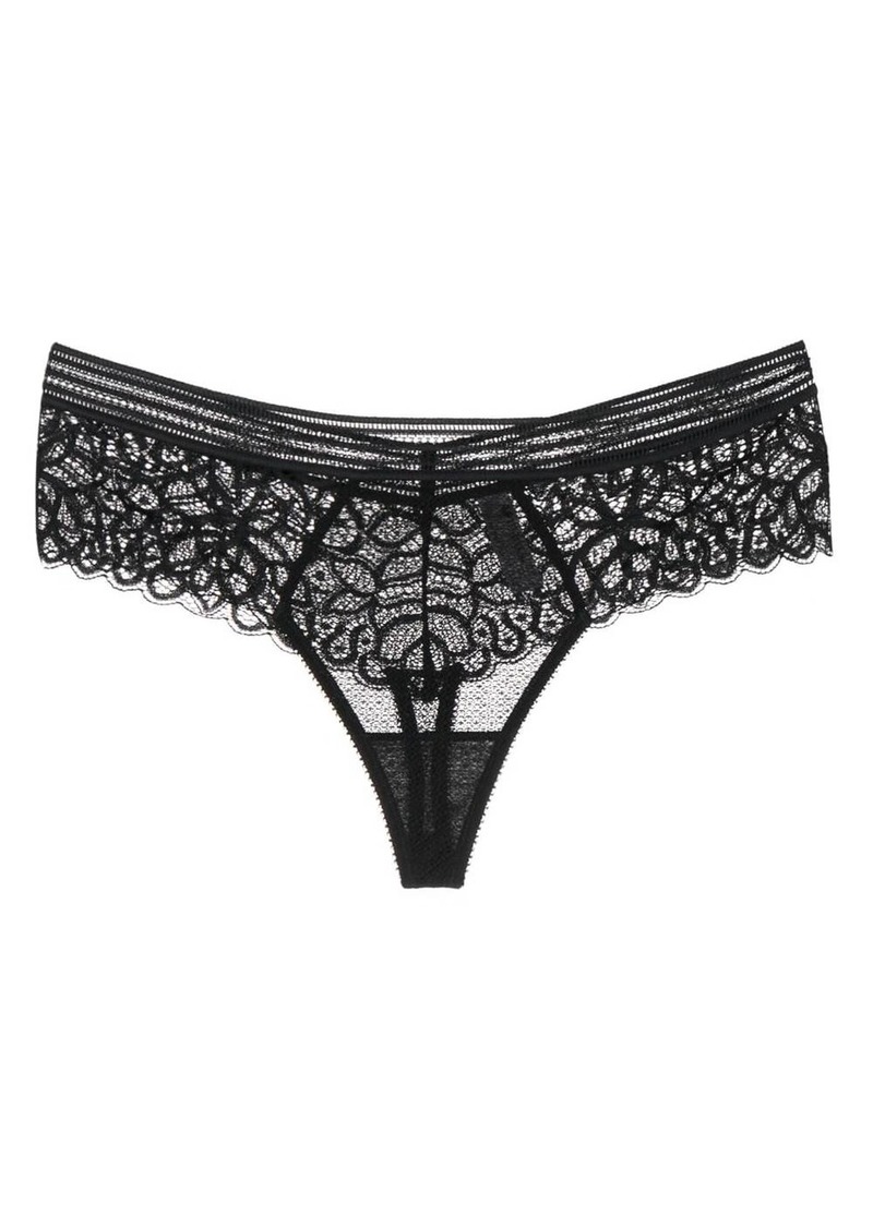 Wacoal America Inc. Raffine floral-lace thong