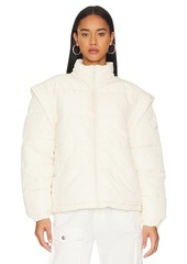 WeWoreWhat Snap Off Sleeve Puffer Jacket